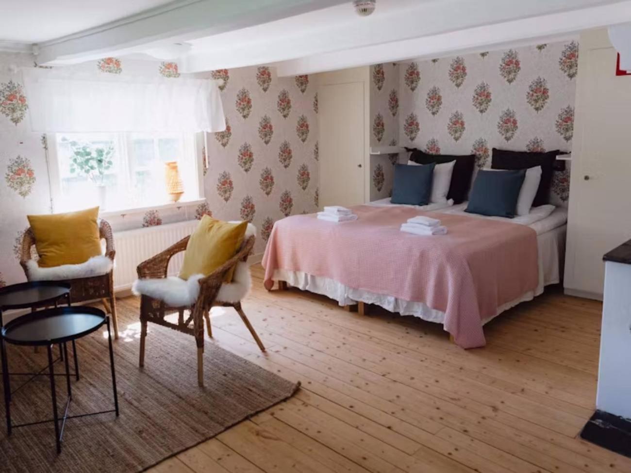 Stf Gysinge Waerdshus & Hotell Zewnętrze zdjęcie